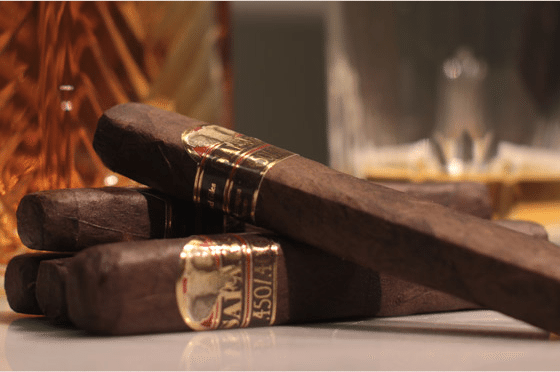 ¿Es realmente más "sano" fumar puros que cigarrillos?