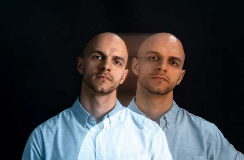 Yo no soy mis nubarrones, ni mis tormentas.