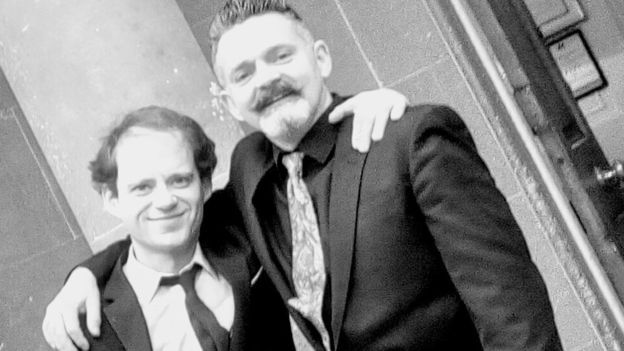 "Acabé durmiendo en un parque": el dramático testimonio de un joven al que el alcohol le destruyó la vida