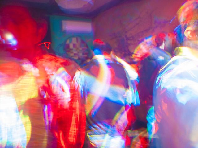 Si hubiera seguido así, ya estaría muerto": el efecto del 'chemsex' en los jóvenes