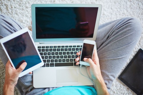 Natalia* y la adicción a las redes sociales