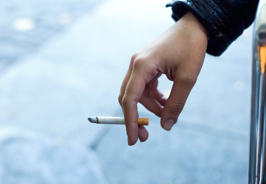 Así afecta el humo del tabaco a los fumadores pasivos