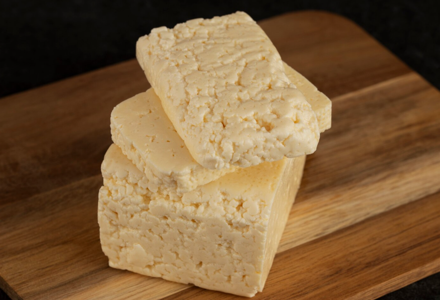 ¿Por qué el queso puede ser adictivo?