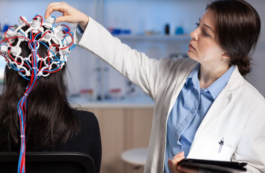 Madrid ya trata el trastorno obsesivo-compulsivo con estimulación cerebral