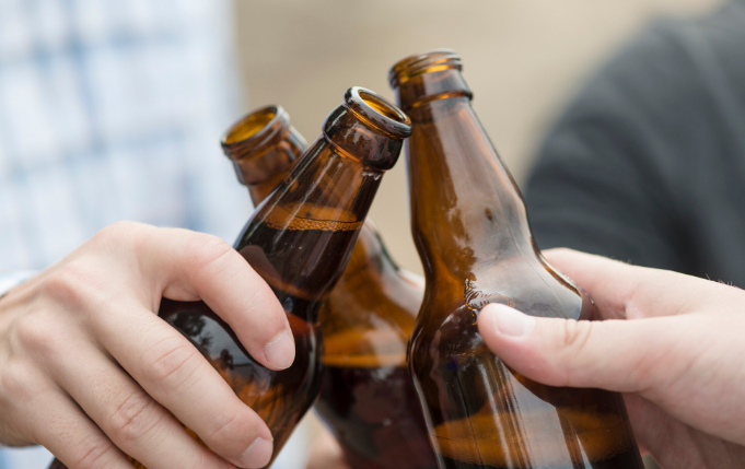 Tema de salud pública, el uso de alcohol entre menores