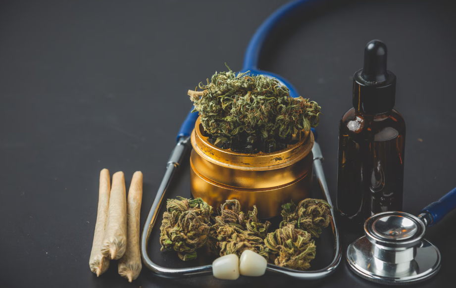 Senad alerta sobre 15 drogas que jóvenes consumen en fiestas