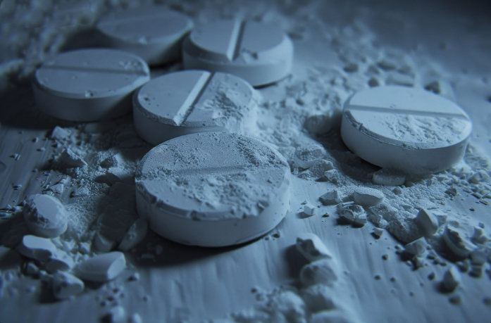 Hong Kong decomisa una tonelada de metanfetamina traficada en costales de Segalmex