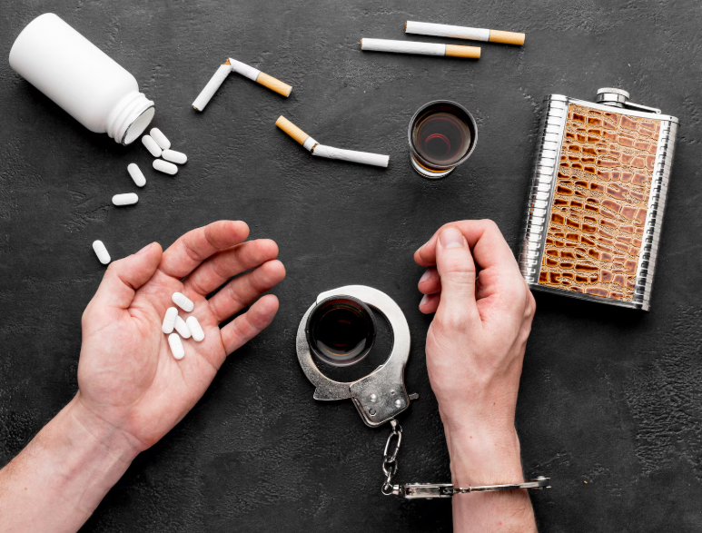 Perfil de las adicciones: la mujer, alcohol y bingo; el hombre, cocaína y tragaperras