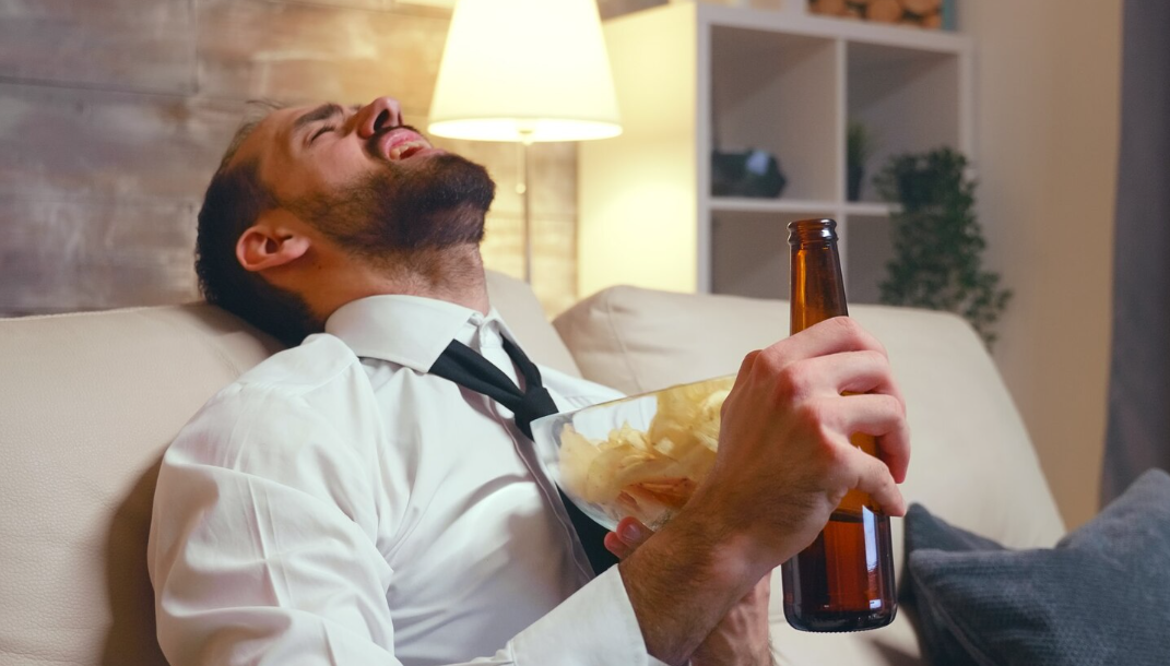 Alcoholismo (adicción al alcohol)