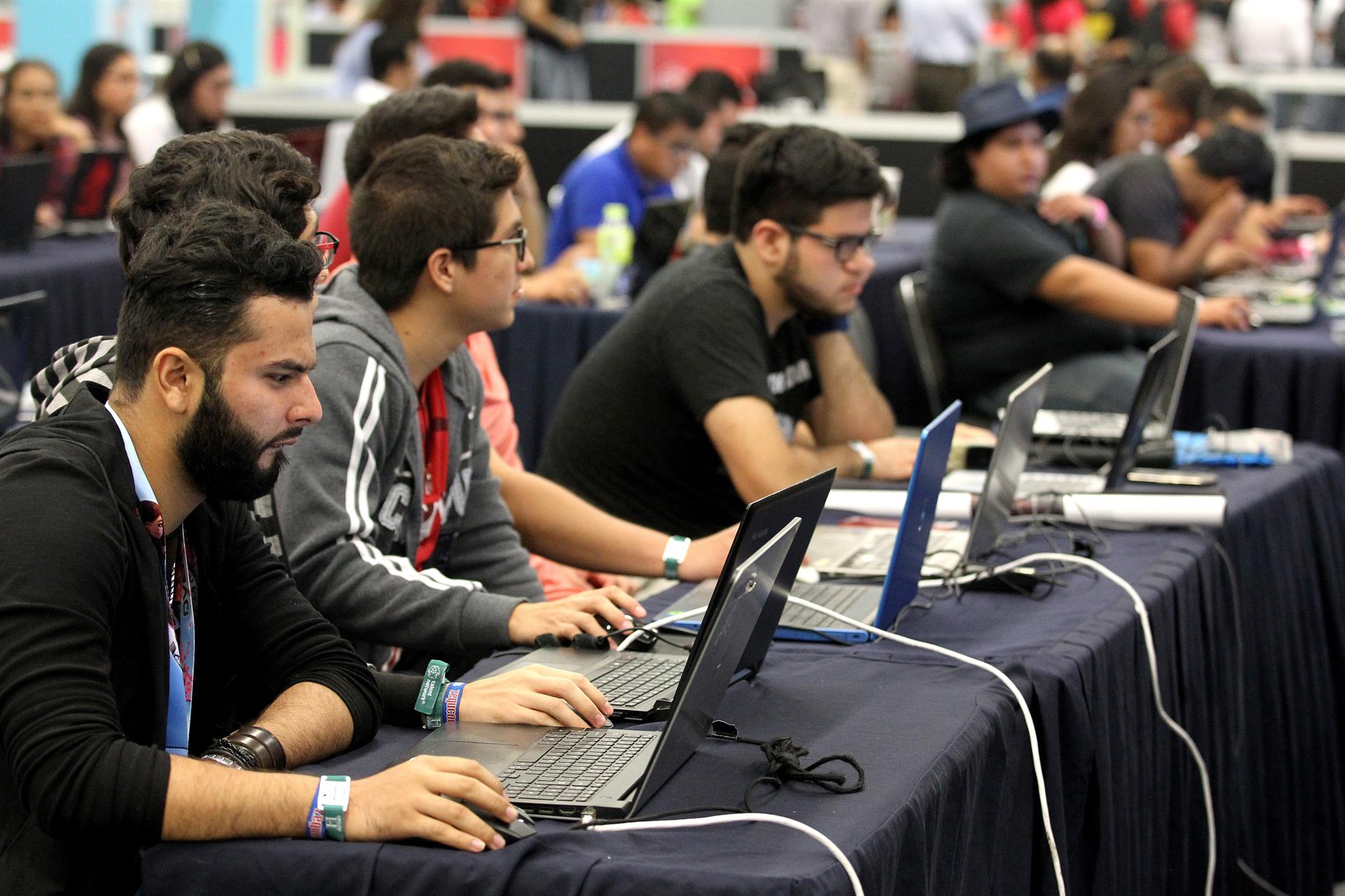 Pandemia incrementó en jóvenes mexicanos consumo de drogas, dice estudio